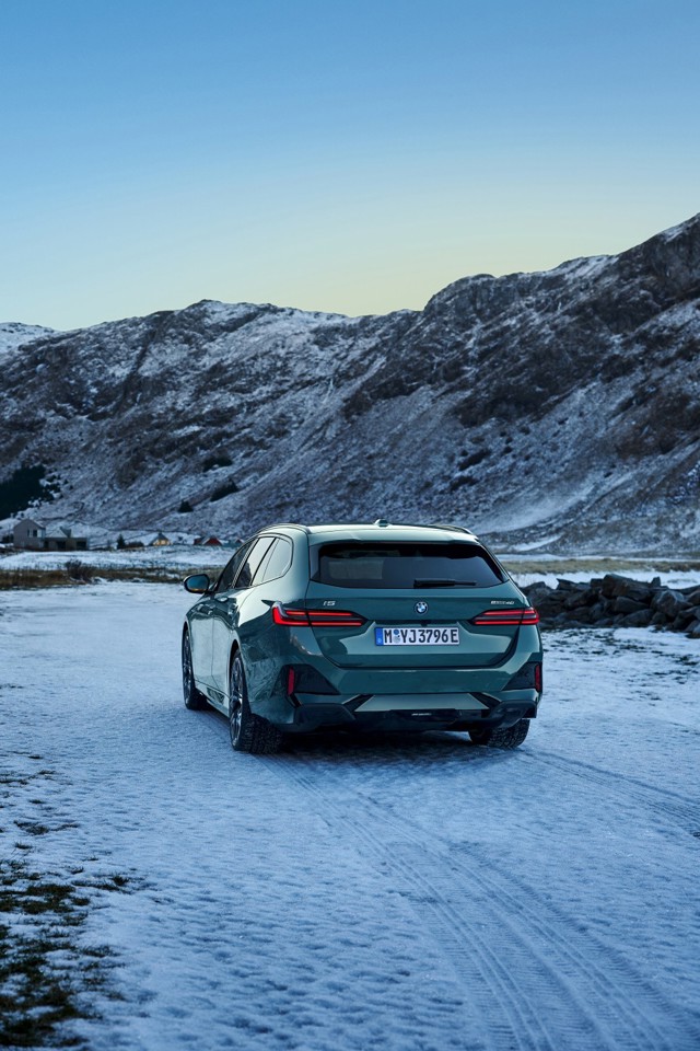 Bmw I5 Touring Foto 43