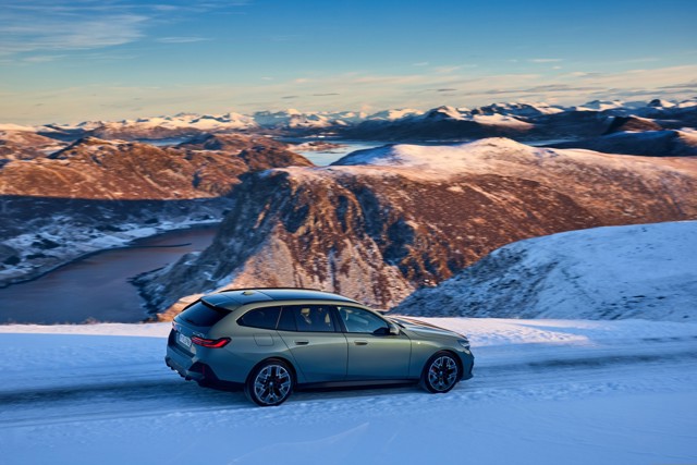 Bmw I5 Touring Foto 54