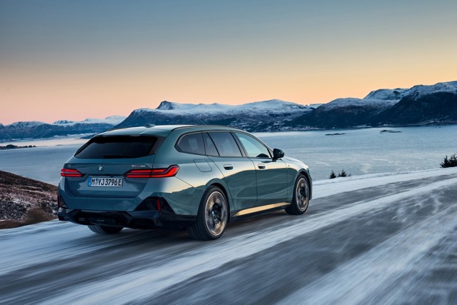 Bmw I5 Touring Foto 58