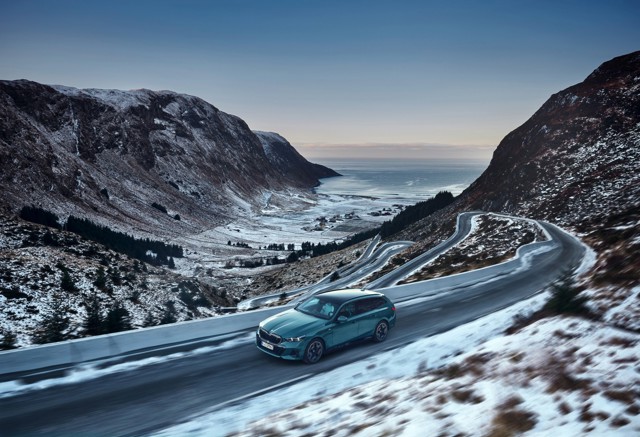 Bmw I5 Touring Foto 65