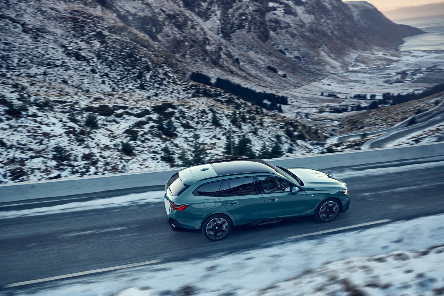 Bmw I5 Touring photo 67