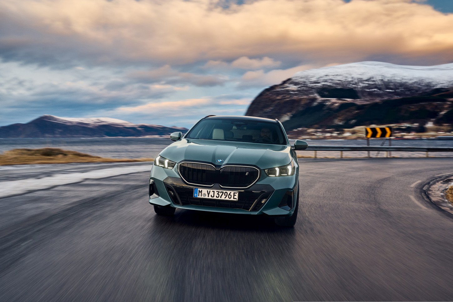 Bmw I5 Touring photo 77