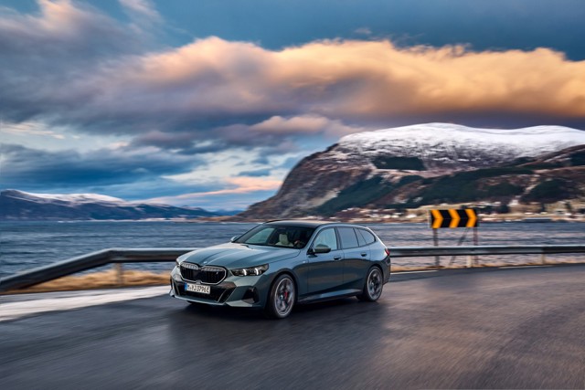 Bmw I5 Touring Foto 79