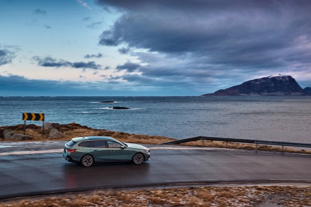 Bmw I5 Touring Foto 80