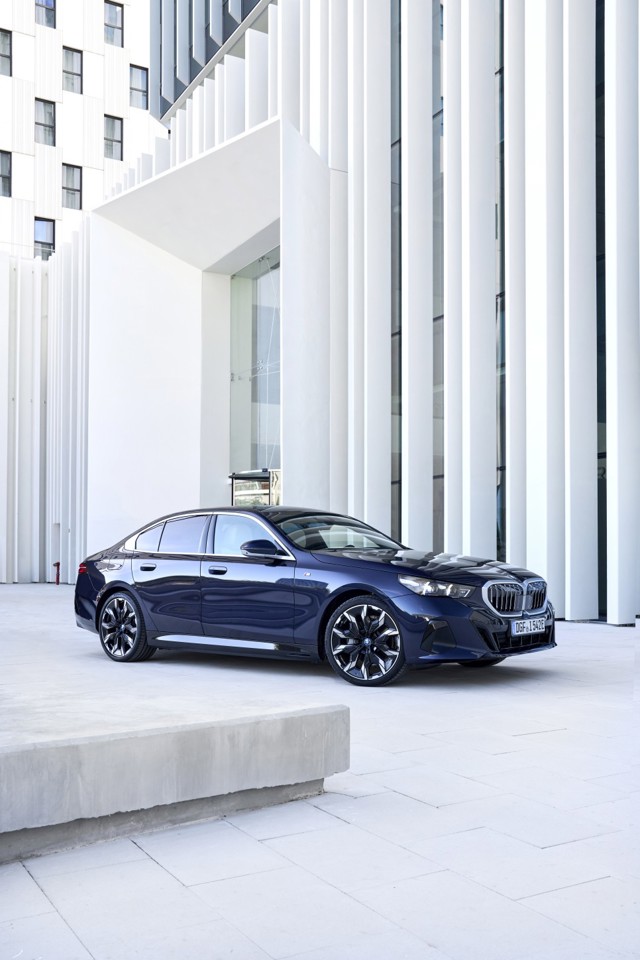 Bmw I5 photo 287