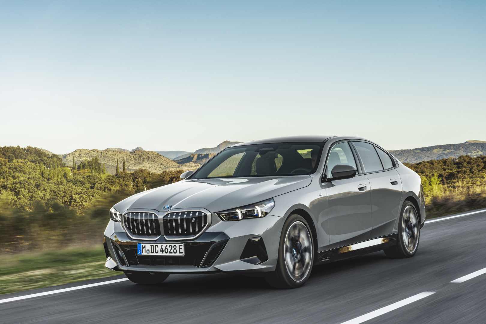 Bmw I5 photo 15