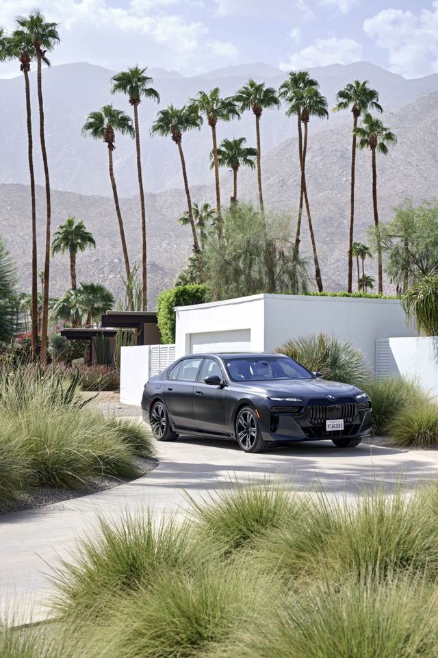 Bmw I7 photo 101