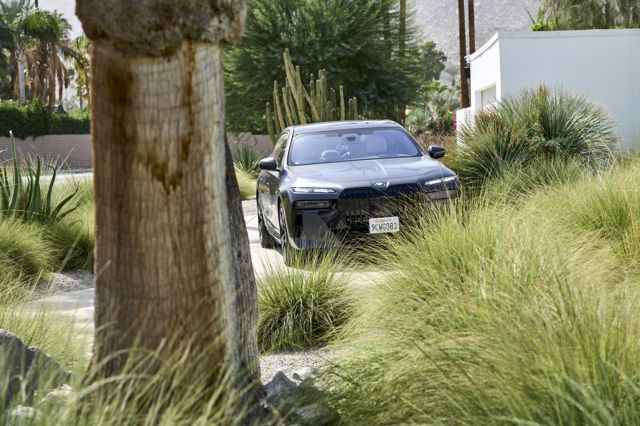 Bmw I7 photo 110