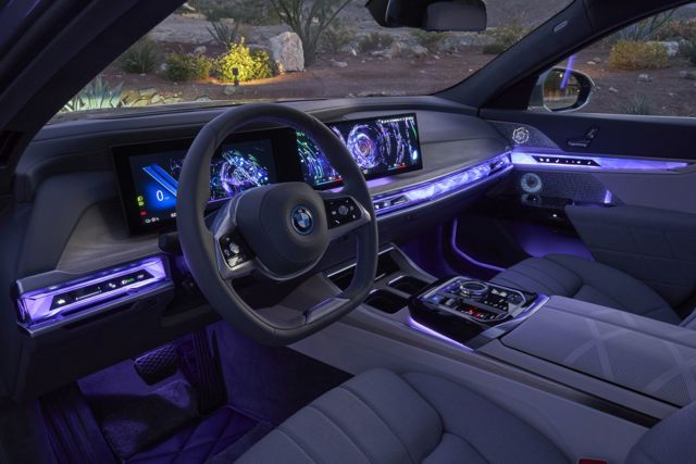 Bmw I7 photo 135