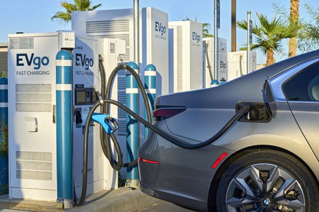 Bmw I7 photo 61
