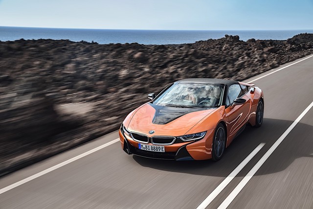 Bmw I8 Roadster foto 10