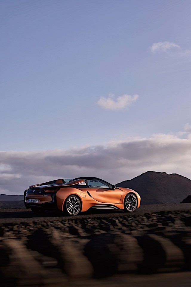 Bmw I8 Roadster foto 3
