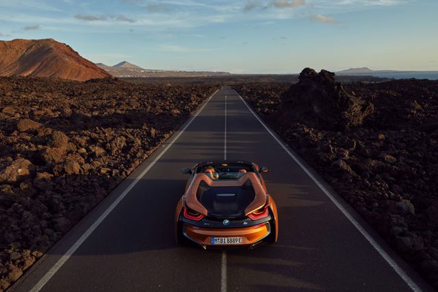 Bmw I8 Roadster foto 29
