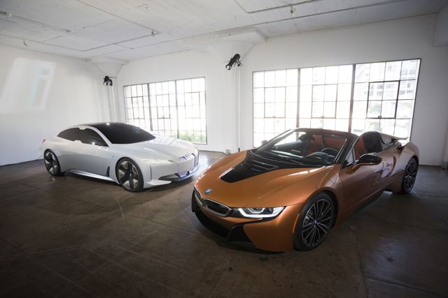 Bmw I8 Roadster foto 31