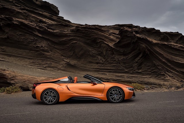 Bmw I8 Roadster foto 6