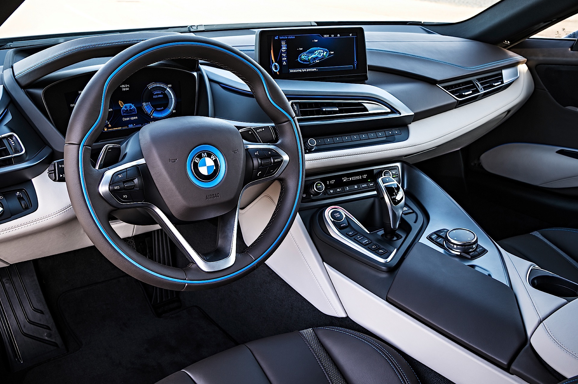 Bmw I8 photo 38