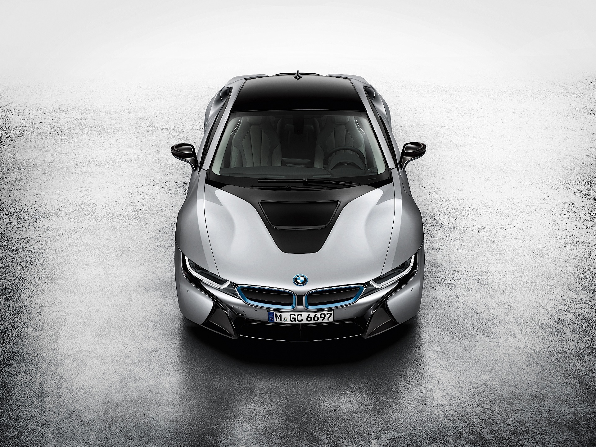 Bmw I8 photo 4