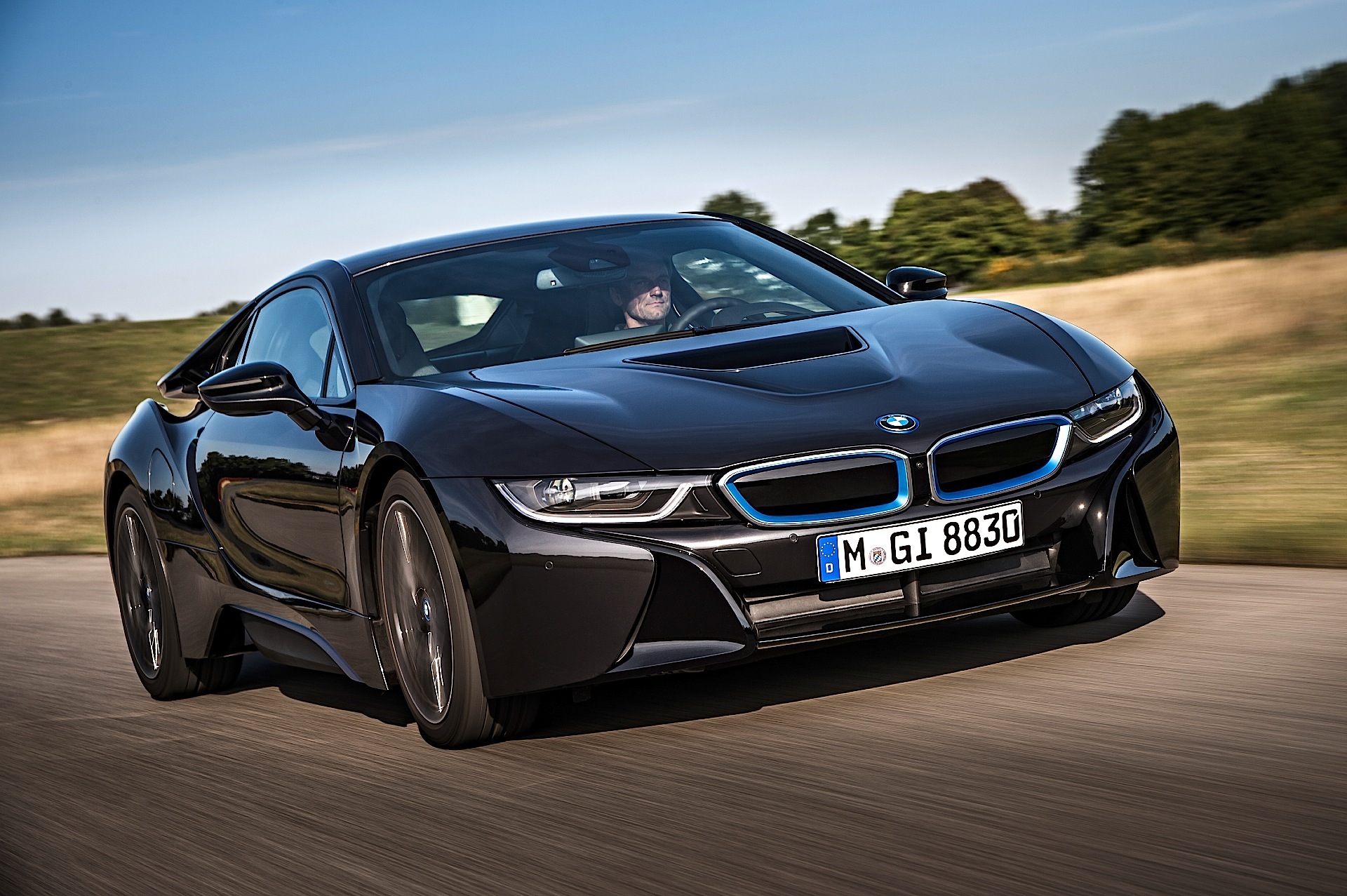 Bmw I8 photo 22