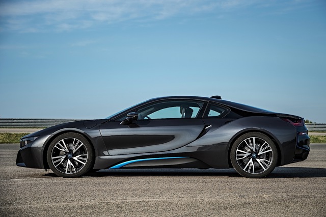 Bmw I8 photo 23