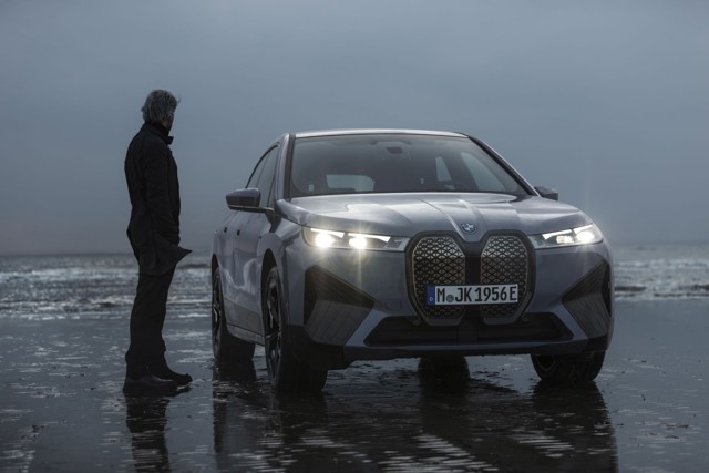 Bmw Ix M photo 4