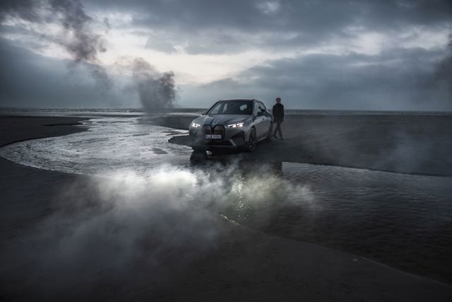 Bmw Ix M photo 15