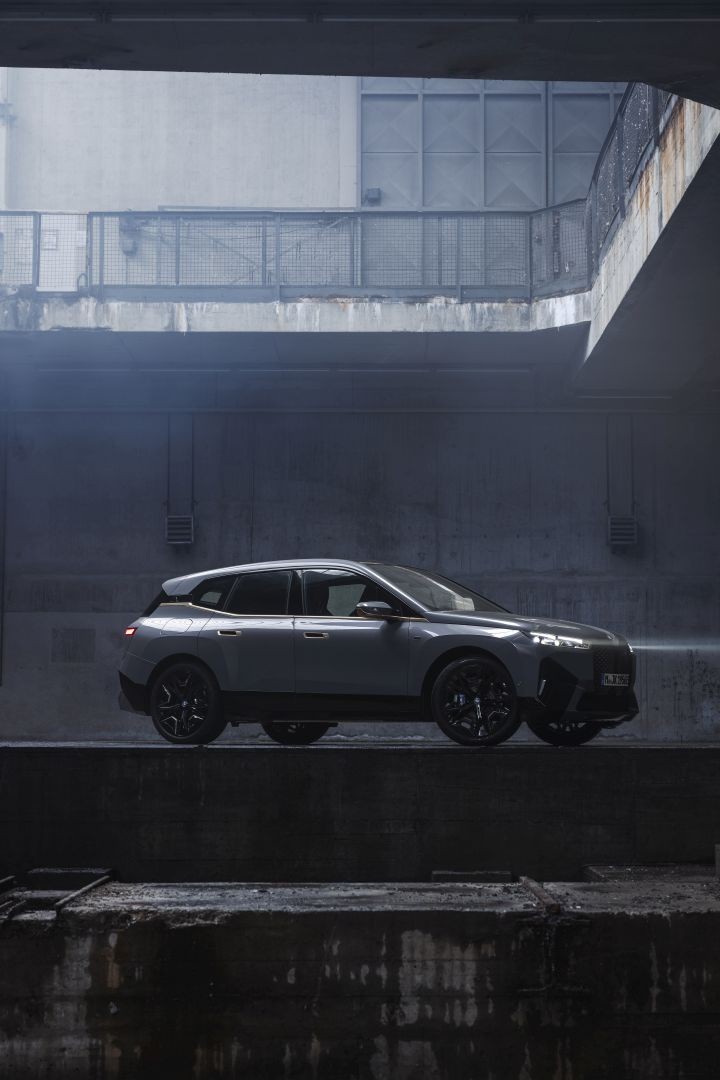 Bmw Ix M photo 44