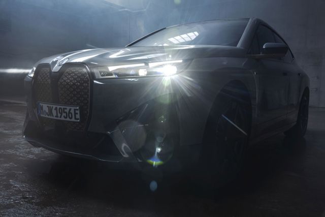 Bmw Ix M photo 46