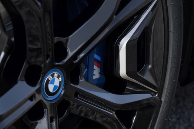 Bmw Ix M photo 59