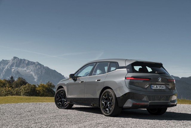Bmw Ix M photo 64