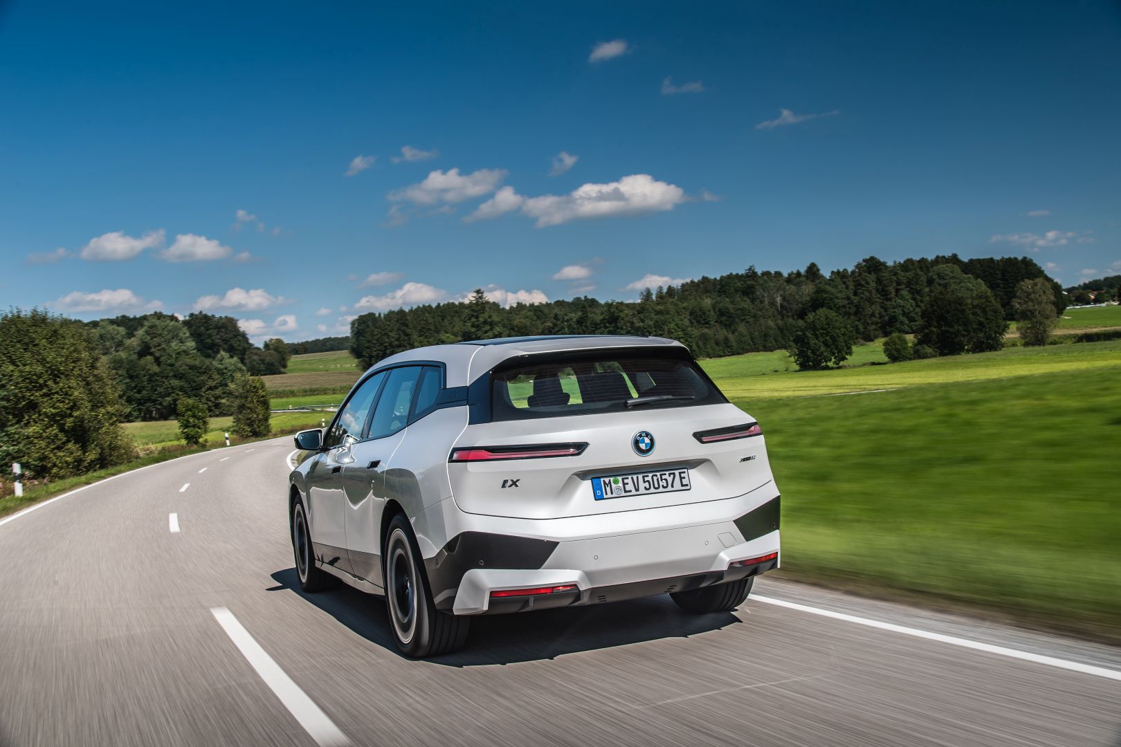 Bmw Ix photo 109