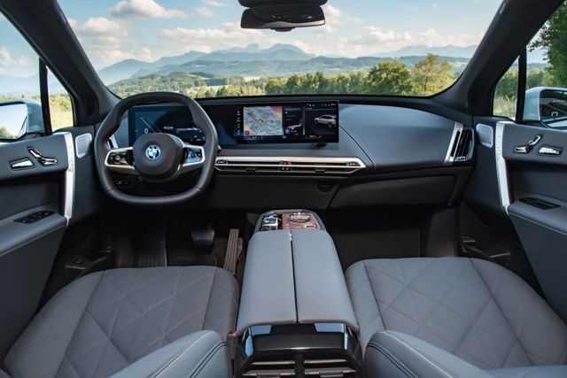 Bmw Ix photo 405