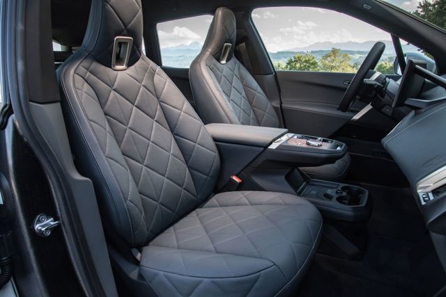 Bmw Ix photo 408