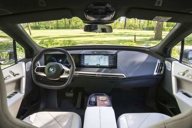 Bmw Ix photo 426
