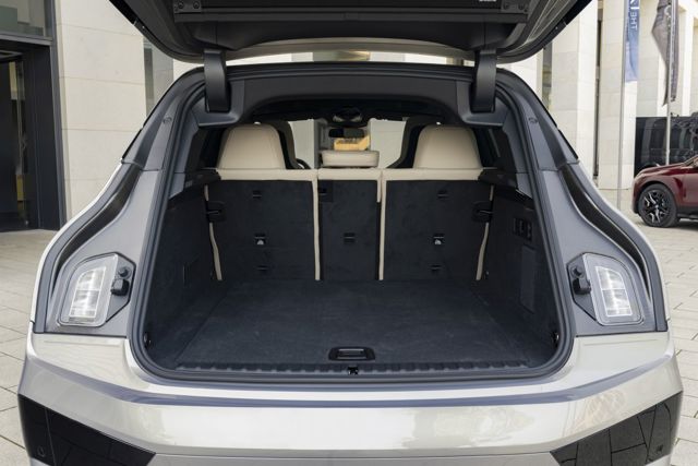 Bmw Ix photo 431