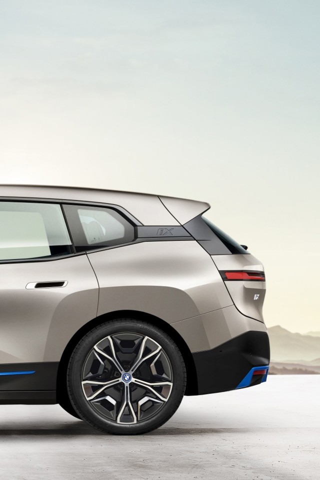 Bmw Ix photo 3