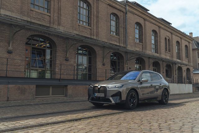 Bmw Ix photo 244