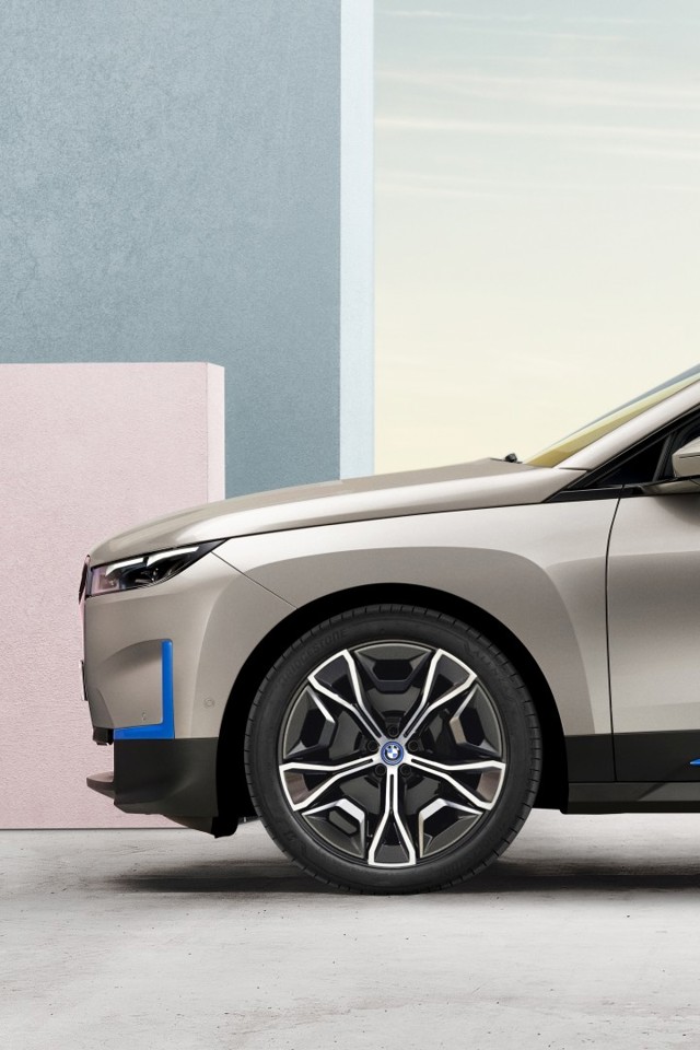 Bmw Ix photo 4