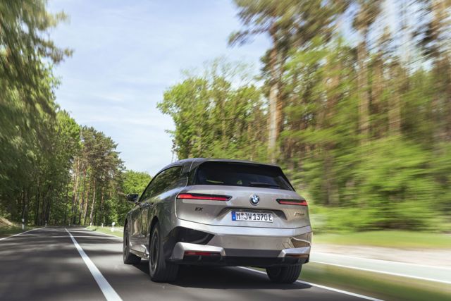 Bmw Ix photo 301