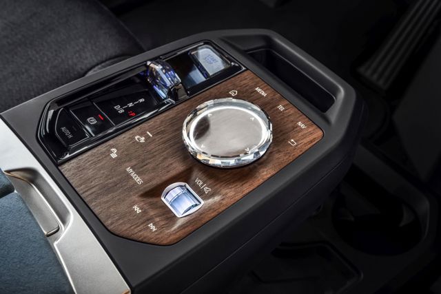 Bmw Ix photo 346