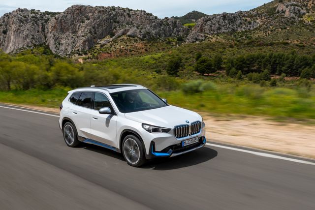 Bmw Ix1 photo 43