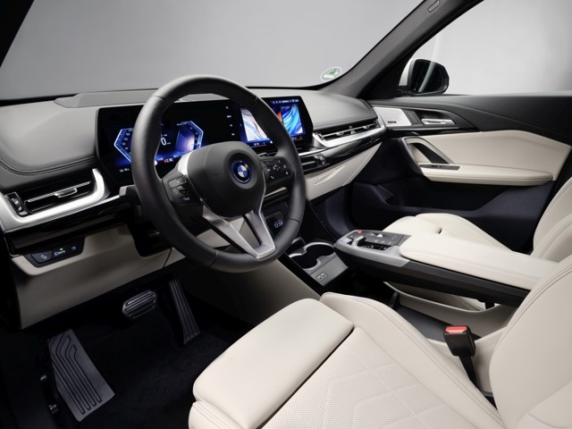 Bmw Ix1 photo 79