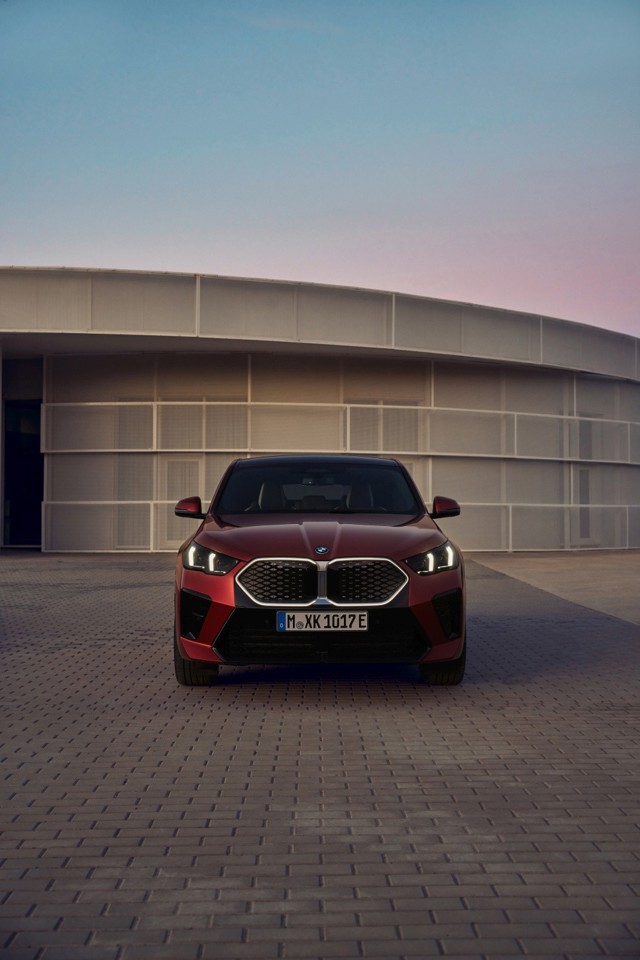 Bmw Ix2 photo 24