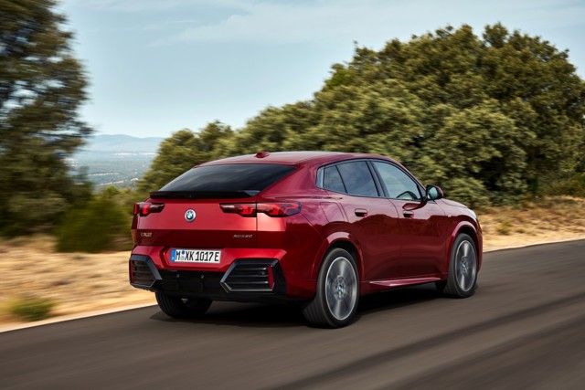 Bmw Ix2 photo 39