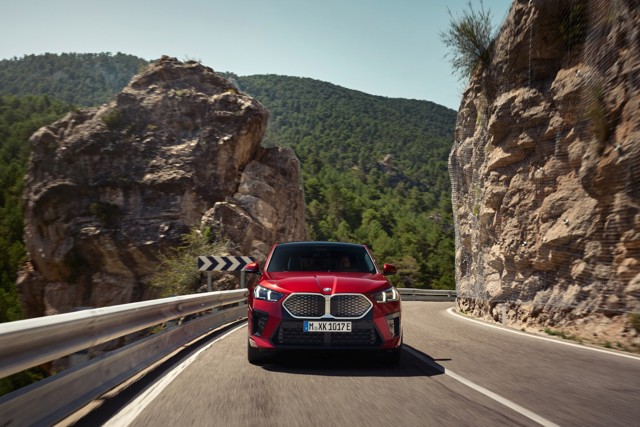 Bmw Ix2 photo 41