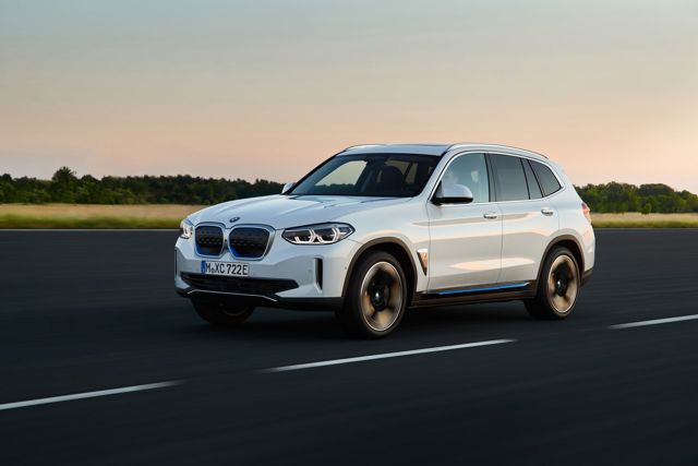 Bmw Ix3 Foto 3