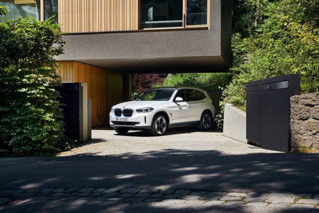 Bmw Ix3 Foto 20