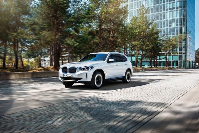 Bmw Ix3 Foto 34