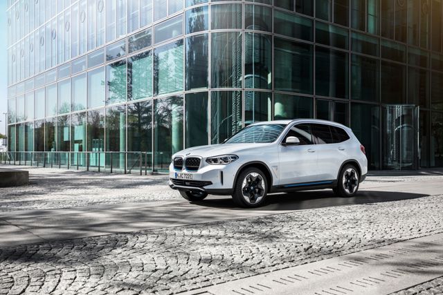 Bmw Ix3 Foto 37