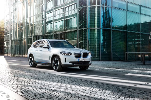 Bmw Ix3 Foto 38