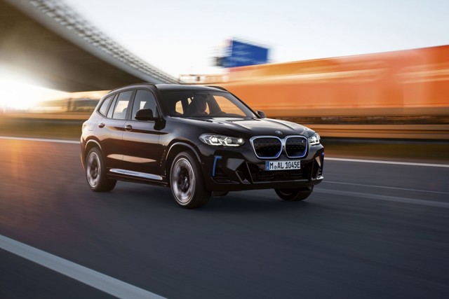 Bmw Ix3 Foto 49